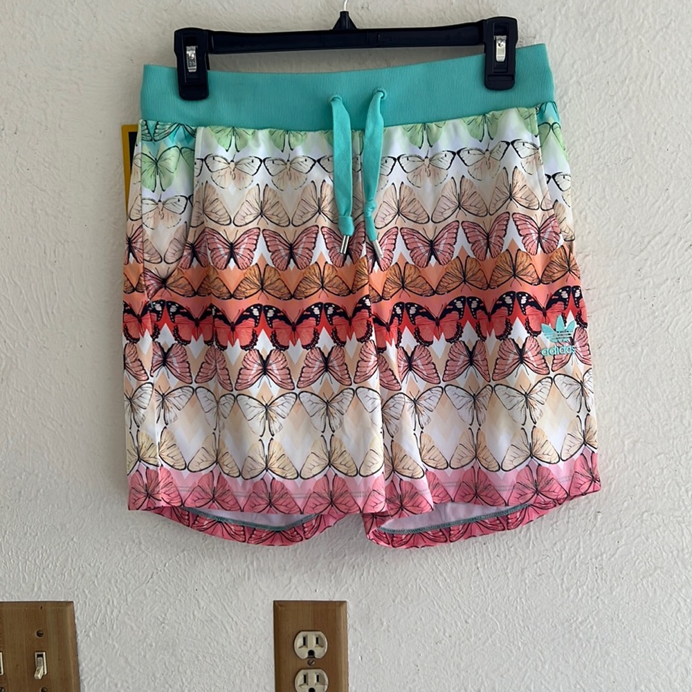Women adidas tank tops and shorts outfits, tank top is M and shorts are S